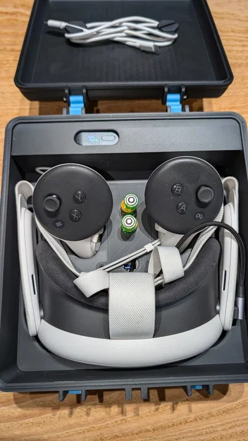 Hộp Đựng Meta Quest 3 Siêu Bền Tích Hợp Sạc Nhanh - Image 4
