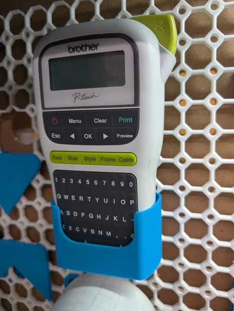 Giá treo máy in nhãn Brother P-Touch H110 cho bảng Multiboard - Image 1