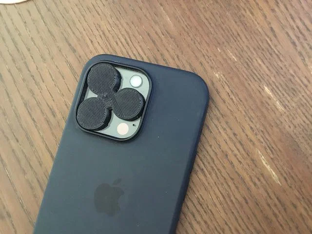 Nắp đậy bảo vệ cụm camera cho iPhone 14 Pro (Lens Cap) - Image 1