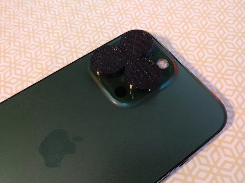 Nắp Che Camera Bảo Mật Cho iPhone 13 Pro - Image 1