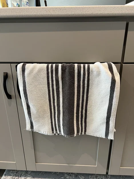 Thanh treo khăn móc cánh cửa tủ - Image 2