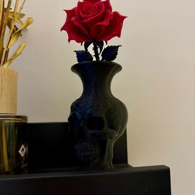 Bông hồng trang trí phong cách Gothic