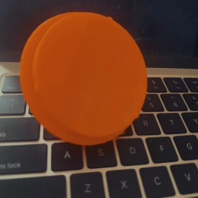Giá đỡ lon nước 3D tiện dụng chống lạnh tay