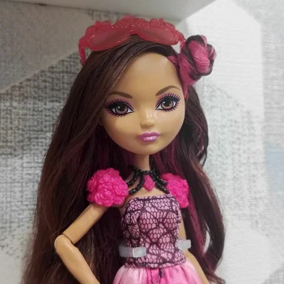Nhẫn cho búp bê Briar Beauty / Ever After High