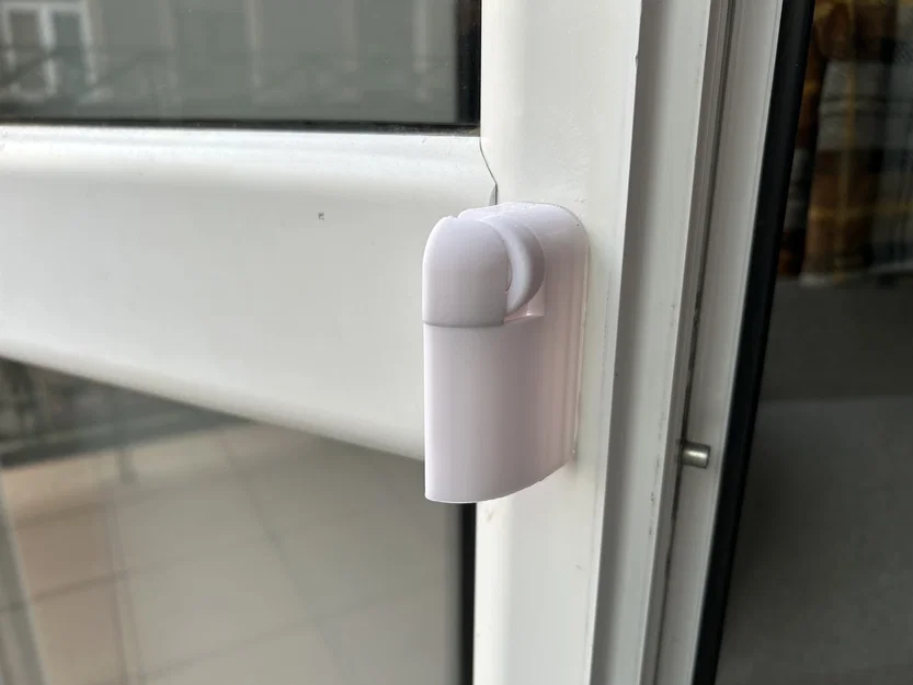 Tay nắm cửa ban công V2 (Có kèm khóa) - Image 2