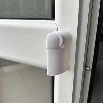 Tay nắm cửa ban công V2 (Có kèm khóa)