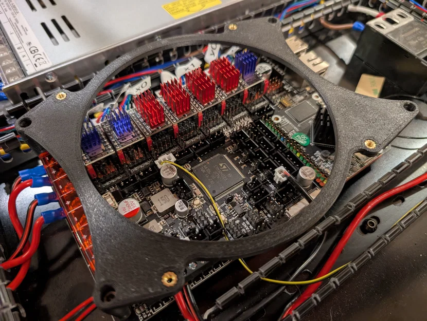 Ngàm gắn quạt 120mm cho bo mạch BTT Manta M8P - Image 1