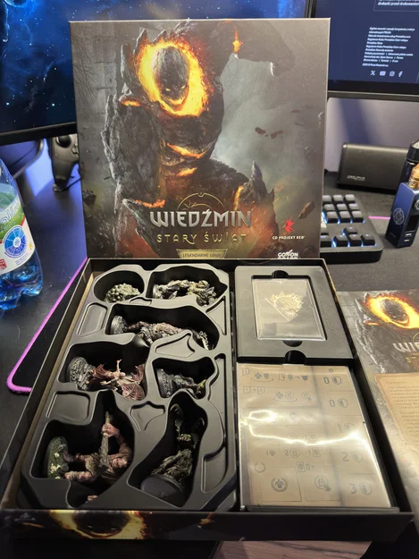 Khay 3D đựng thẻ Witcher Old World Legendary Hunt DLC (Sleeved cards) - Image 1