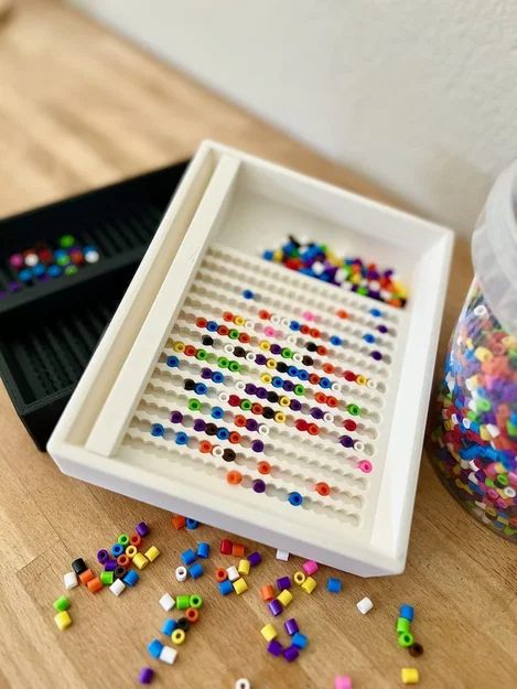 Khay phân loại hạt nhựa Perler Beads thông minh cho người yêu thủ công - Image 1