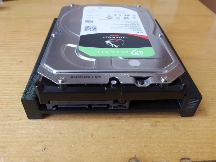 Khay gắn ổ cứng 3.5" HDD cho Fractal Design Terra - Image 5