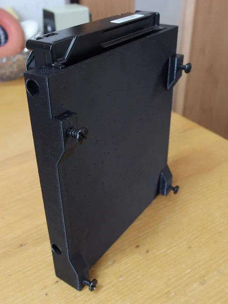 Khay gắn ổ cứng 3.5" HDD cho Fractal Design Terra - Image 8