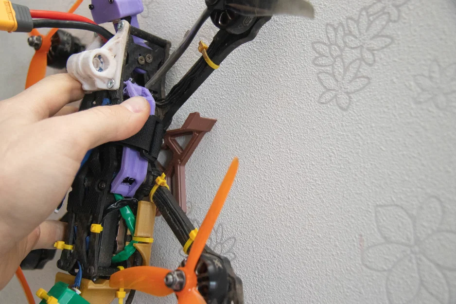 Giá treo tường cho FPV Drone - Image 2