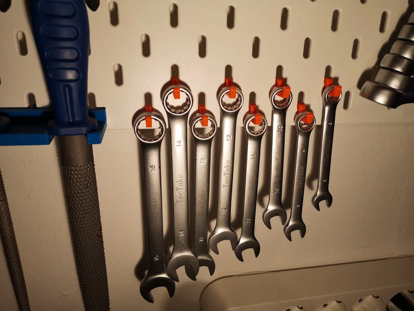 Móc treo nhỏ tiện lợi cho bảng IKEA Skadis - Image 1