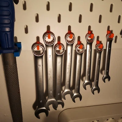 Móc treo nhỏ tiện lợi cho bảng IKEA Skadis