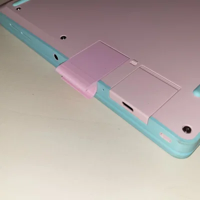 Card mở rộng cho Laptop Framework tích hợp giá đỡ bút cảm ứng (Stylus)