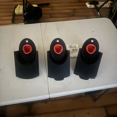 Bộ chuyển đổi bình nhiên liệu SCEPTER sang pin Milwaukee M12