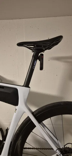 Ngàm gắn đèn Garmin Varia cho cọc yên xe đạp Cube Agree C62 - Image 1