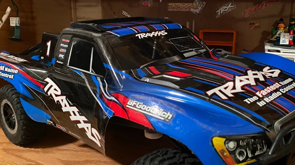 Tấm chống trượt (Roof skid) cho Traxxas Slash - Image 1