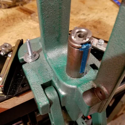 Miếng chặn khe trục Ram cho máy ép nạp đạn RCBS