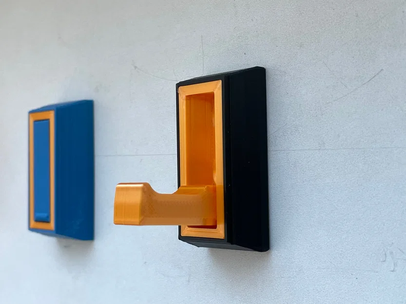 Móc treo gấp gọn (Foldable hook) - Image 1