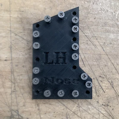 Bảng giữ ốc cánh mũi phía trái (LH) cho máy bay Cirrus Vision Jet SF50