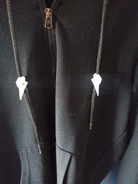 Mô hình hạt charm đầu quạ Yennefer (The Witcher) in 3D - Image 2