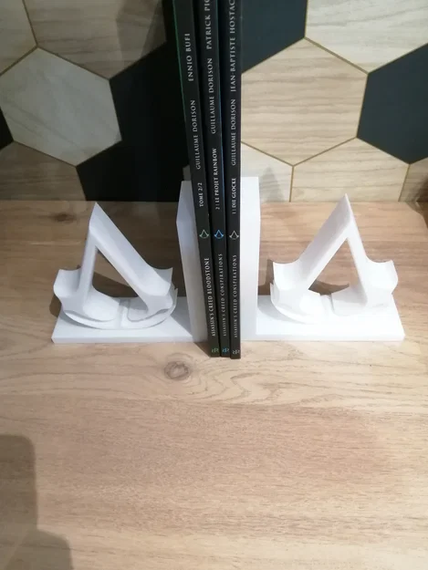 Mẫu chặn sách Assassin's Creed in 3D trang trí kệ sách cực đẹp - Image 1