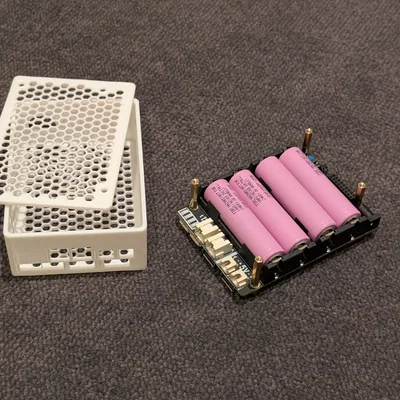 Geekworm X-UPS1 Hex Case