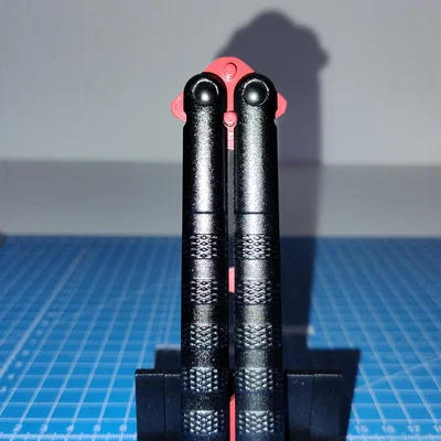 Giá đỡ balisong đa năng (có thể dùng cho cả các loại dao khác)