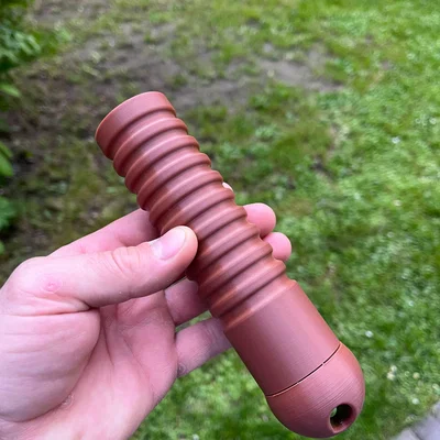 Baton có thể thu gọn, kéo dài và rút lại