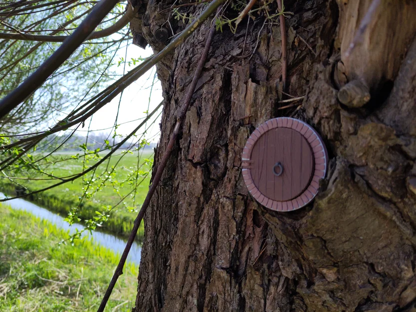 Cánh cửa Hobbit trang trí siêu xinh - Image 3