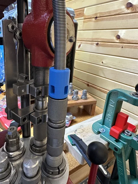 Bộ chuyển đổi ống dẫn đạn cho Hornady Lock-N-Load Ammo Plant - Image 1