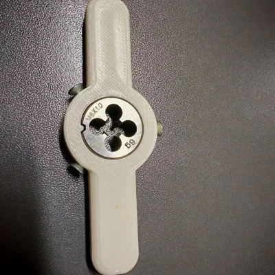 Tay quay bàn ren 20mm in 3D - Dụng cụ cơ khí thông minh tại nhà