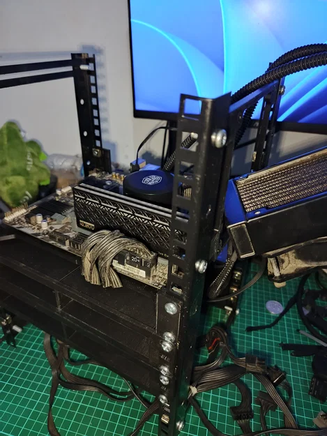 Khung Gắn Mainboard mATX Lên Tủ Rack 10 inch (v1.1) - Image 1