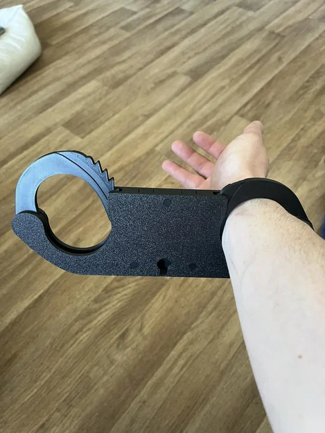 Còng tay, còng số 8, xích sắt - Image 3