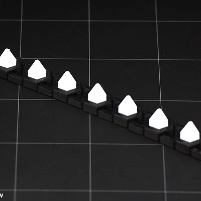 Vòng tay Spiked Hexachain phong cách với khóa nam châm in 3D