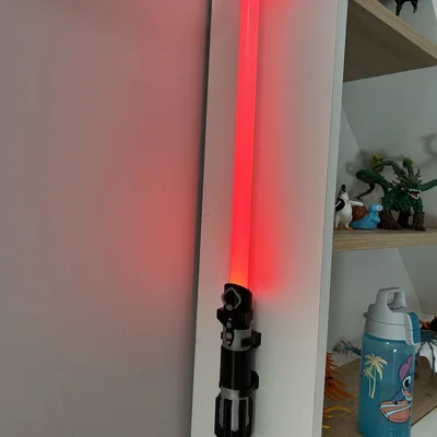 Mô hình tay cầm kiếm ánh sáng Darth Vader (Star Wars Lightsaber)