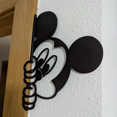 Mô hình trang trí Mickey Mouse gắn khung cửa siêu đáng yêu