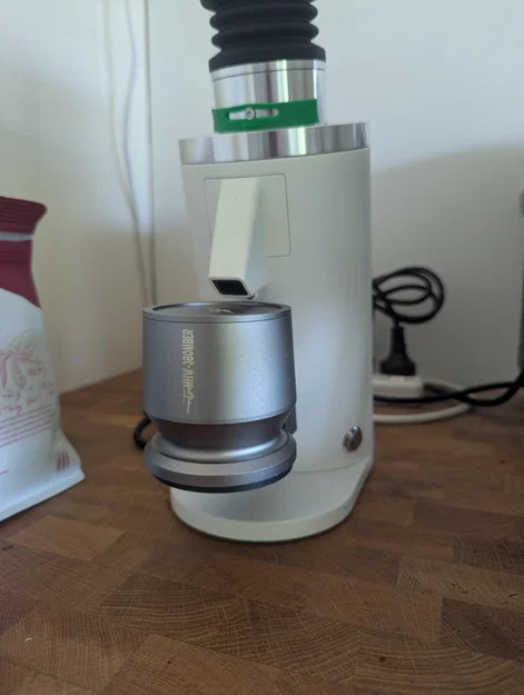 Giá đỡ cốc đong blind shaker cho máy xay cà phê DF54 (58mm/54mm) - Image 1