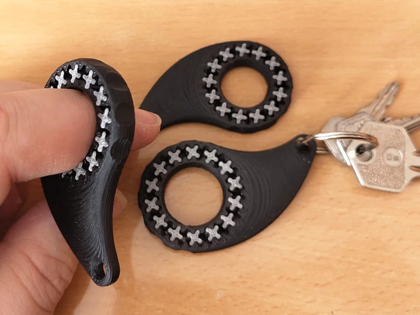 Móc khóa bánh răng spinner (fidget gear keychain spinner) - Image 1