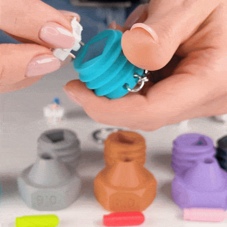 Móc khóa Clicker Nozzle 3D - Phiên bản 0.2mm, 0.4mm, 0.6mm siêu vui nhộn - Thumbnail 2