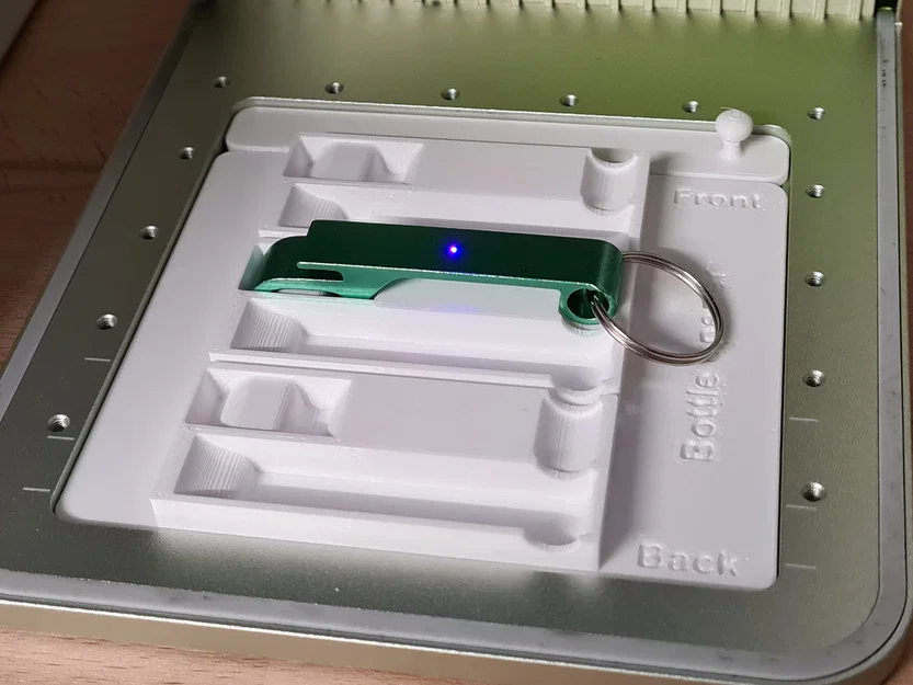 Khuôn giữ móc khóa khui bia cho xTool F1 (Lite) - Image 9