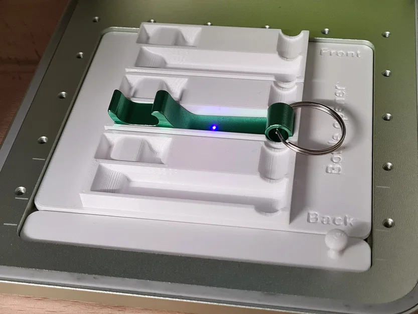 Khuôn giữ móc khóa khui bia cho xTool F1 (Lite) - Image 10