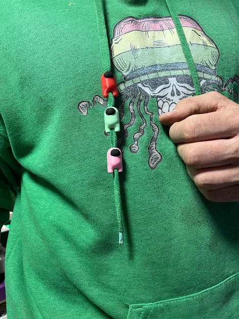 Phụ kiện trang trí dây áo hoodie hình Among Us bằng in 3D - Image 2