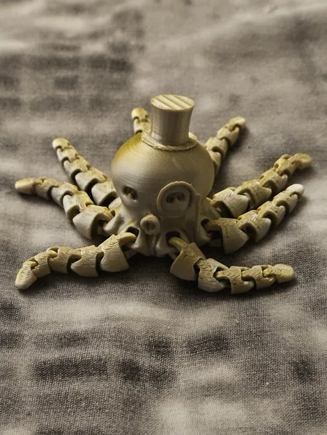 Mô hình bạch tuộc mini đeo mũ và kính in 3D siêu đáng yêu - Image 1