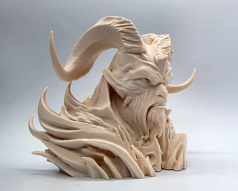 Tượng Bán Thân Quỷ Có Sừng (Horned Demon Bust) - Image 3