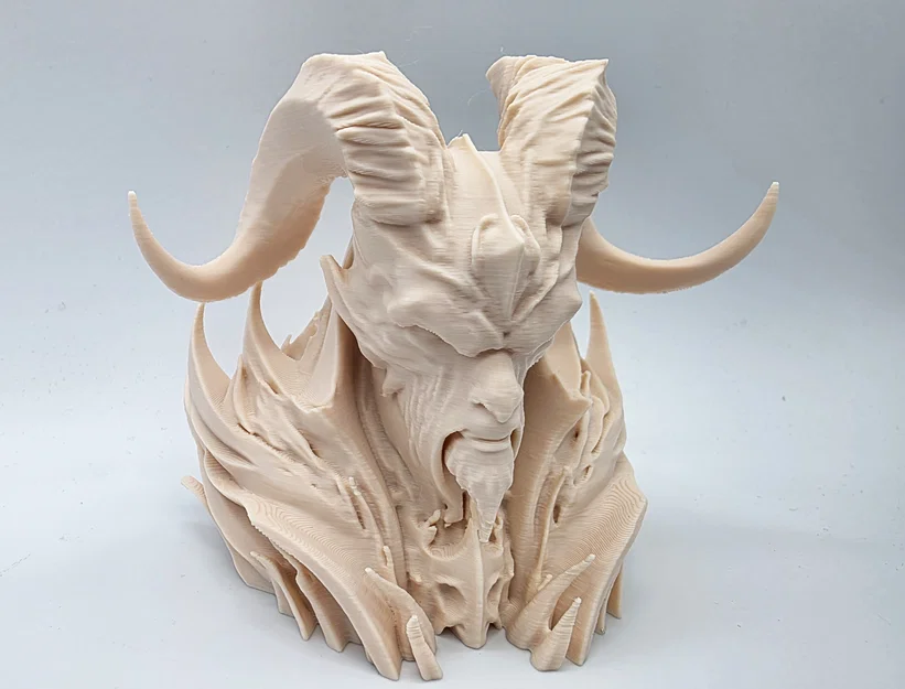 Tượng Bán Thân Quỷ Có Sừng (Horned Demon Bust) - Image 4