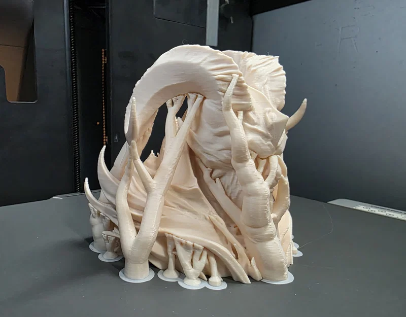 Tượng Bán Thân Quỷ Có Sừng (Horned Demon Bust) - Image 7