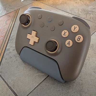 Đế dựng tay cầm 8bitdo Ultimate C kèm khe cắm USB dongle