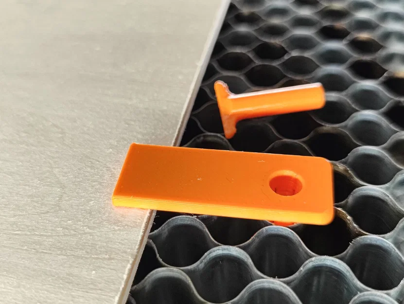 Chốt giữ bàn honeycomb đa năng (Xtool S1 hoặc các loại bàn honeycomb tiêu chuẩn) - Image 2